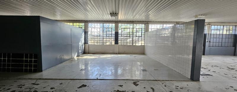 To Let Commercial Property for Rent in Worcester Western Cape
